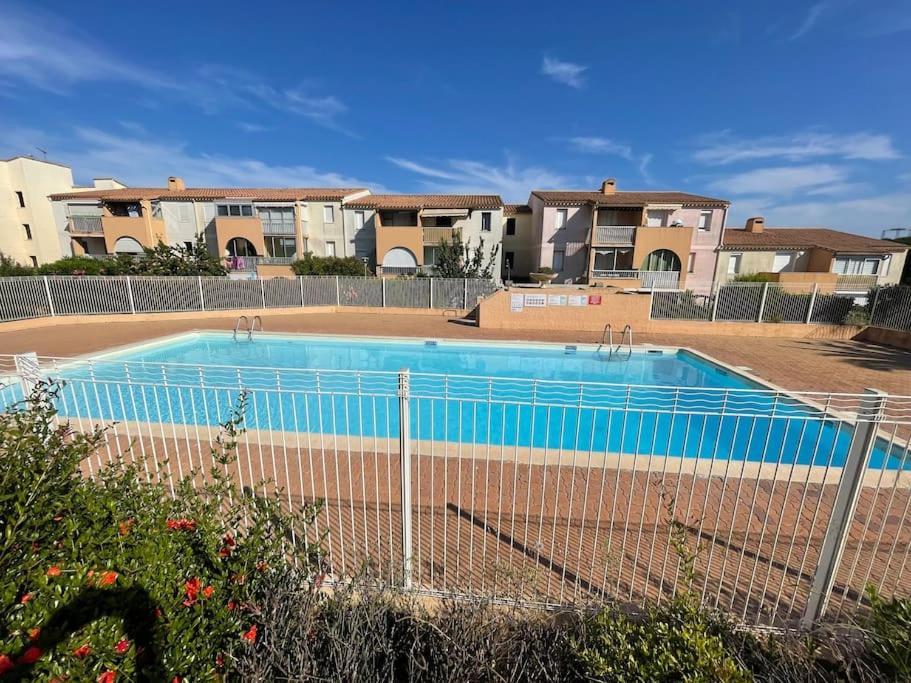 Cap D'agde Dans Avec Piscine